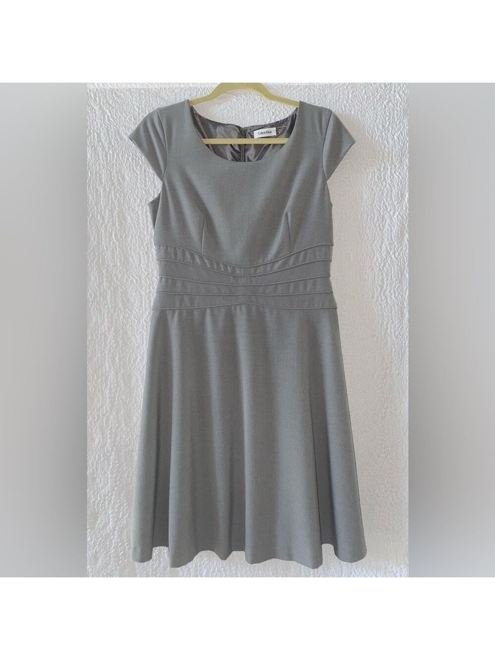 Calvin Klein A-Line Scoop Neck Cap Sleeve Midi Dress